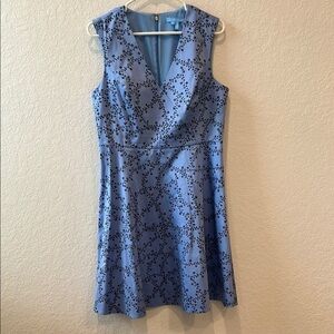 Draper James V-Neck Sleeveless Love Circle Dress
